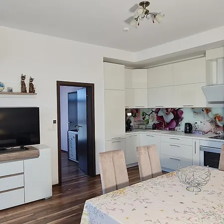 Appartement луксозен в резиденция лазурен бряг Burgas