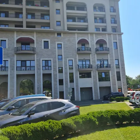 луксозен в резиденция лазурен бряг