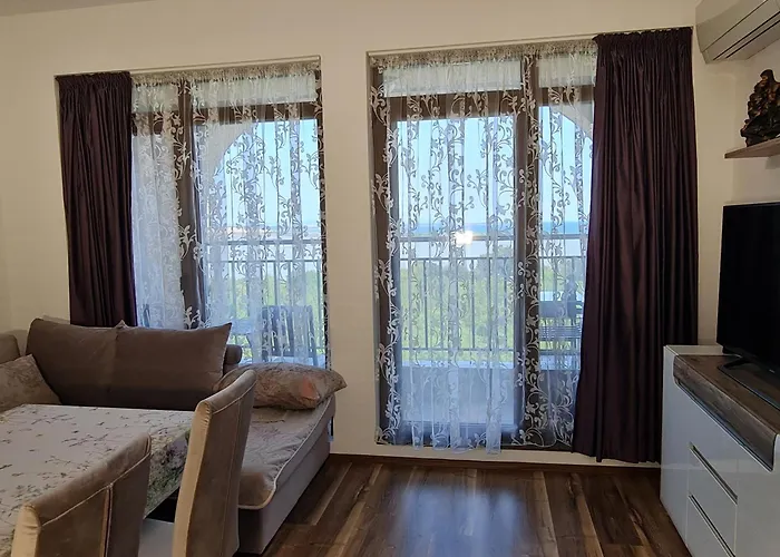 Apartman луксозен в резиденция лазурен бряг