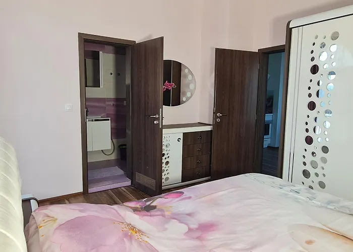 луксозен в резиденция лазурен бряг Apartman *