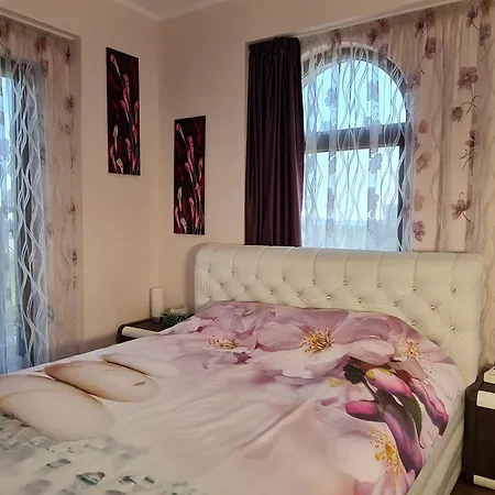 луксозен в резиденция лазурен бряг Apartman *