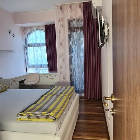 луксозен в резиденция лазурен бряг Apartment Burgas City