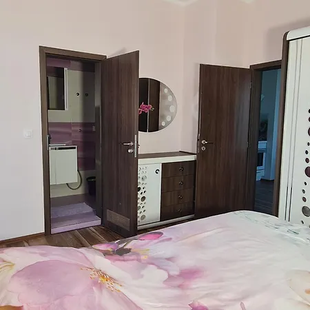луксозен в резиденция лазурен бряг Apartman *